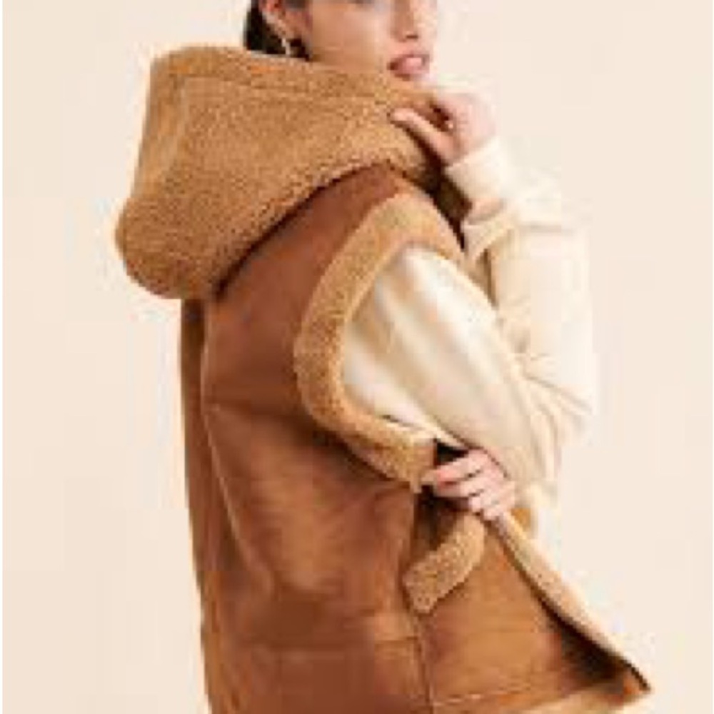 NWT- Free People Suede Sherpa Hooded Vest